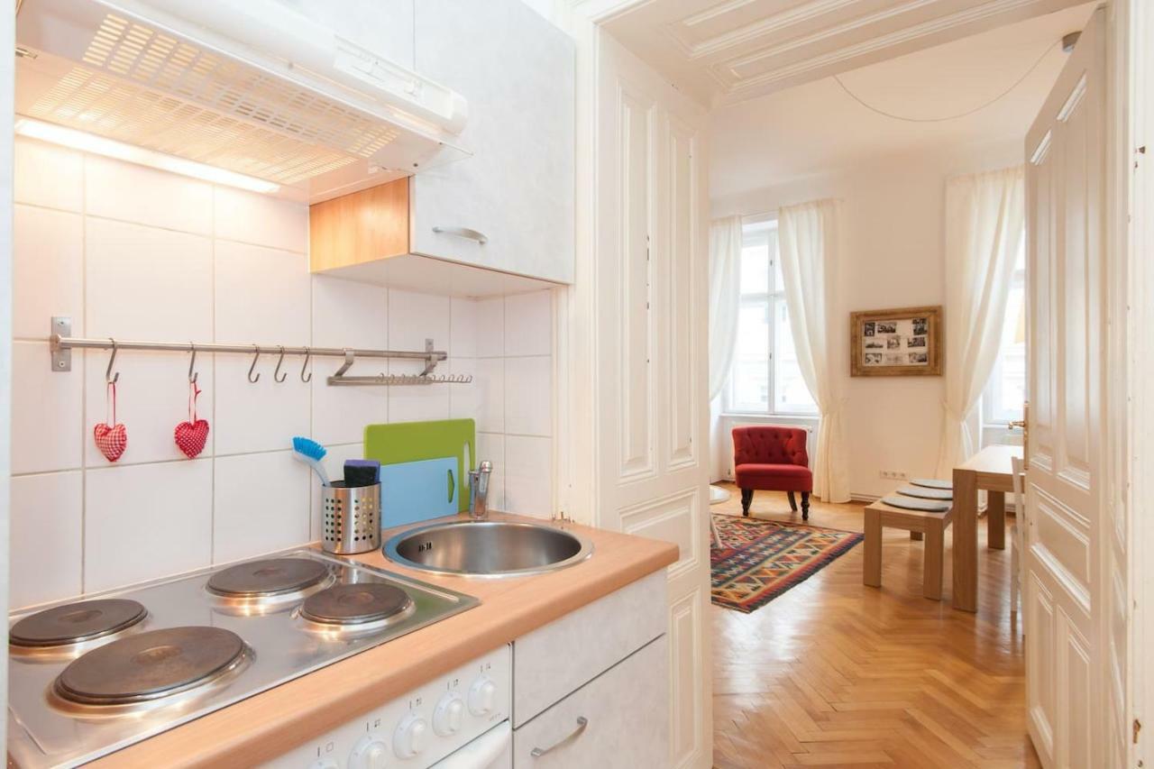 Lovely Apartments In A Quiet Area Close To The City Center Bécs Kültér fotó