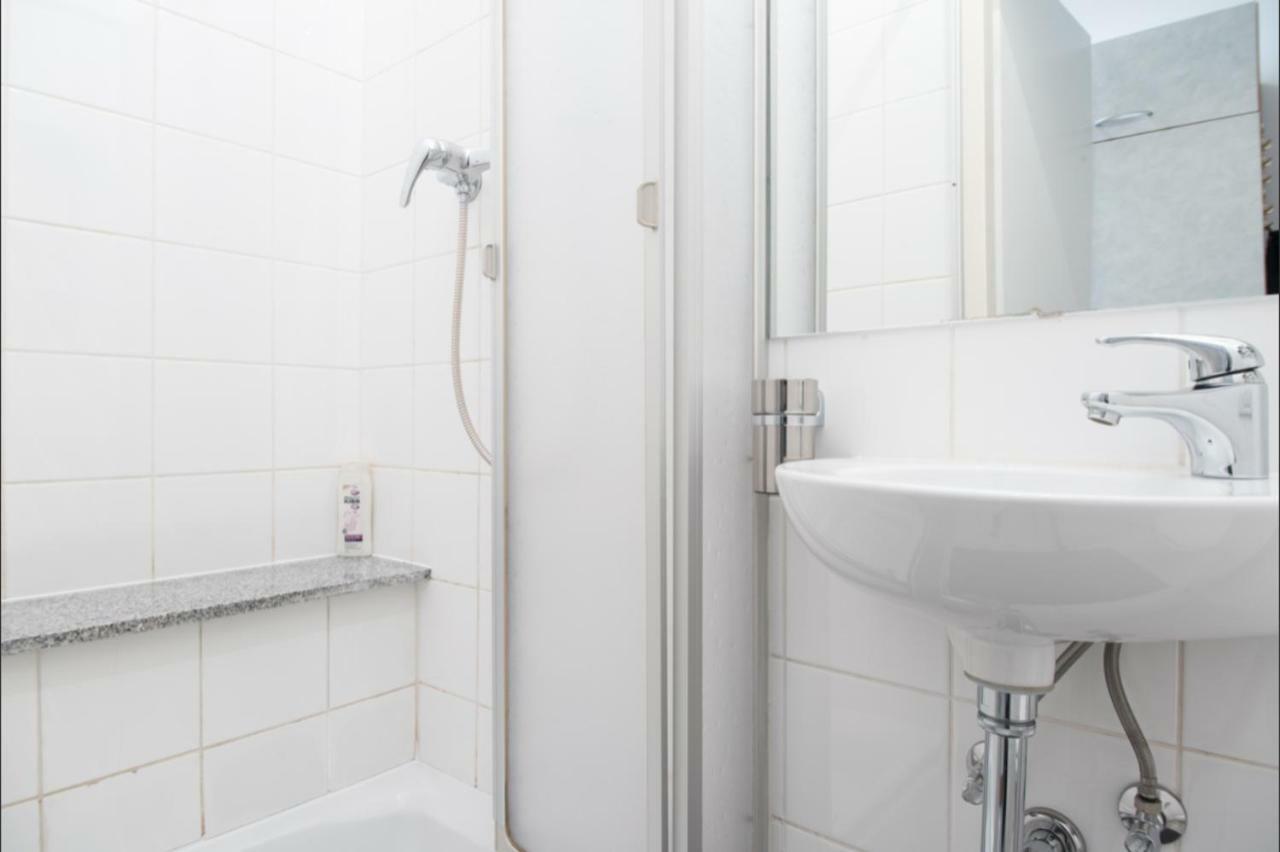 Lovely Apartments In A Quiet Area Close To The City Center Bécs Kültér fotó